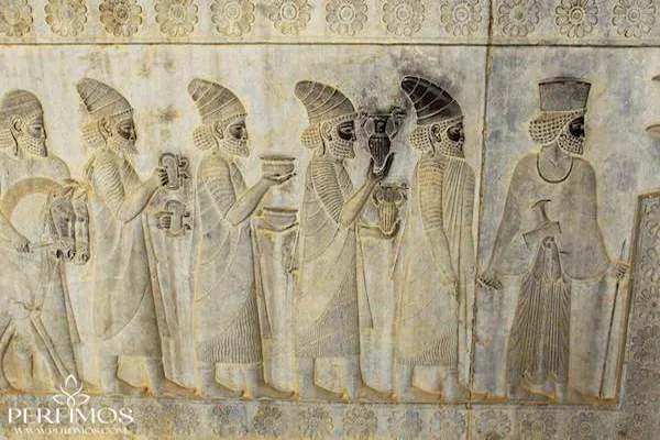 تاریخچه عطر در ایران باستان